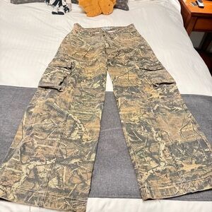 REVICE Camouflage Cargo Pants - Brown and Green
